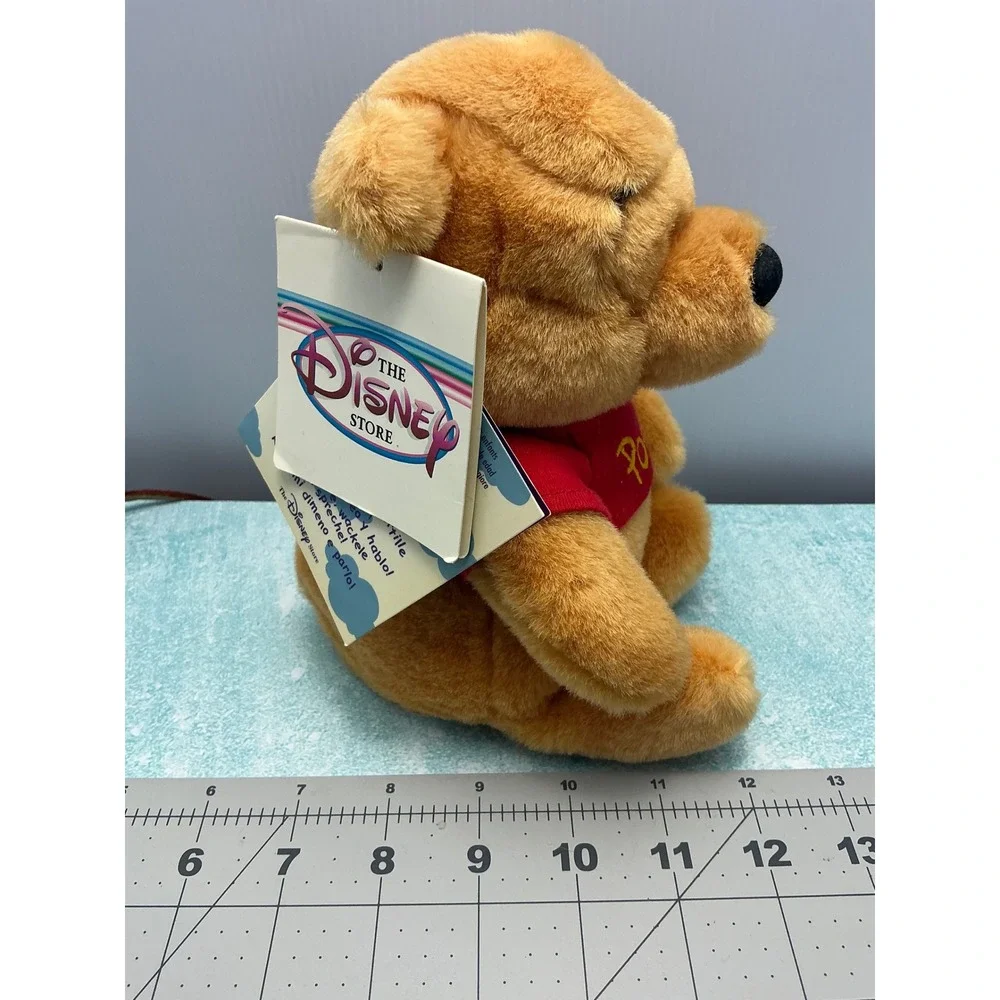 Disney Store Exclusive‎ Winnie the Pooh Plush Beanbag w/ Tags Small Stuffed Toy